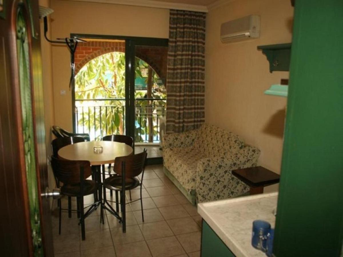 Maxwell Holiday Club Marmaris Esterno foto